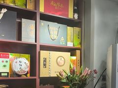 -红姐东北菜私房菜铁锅炖饺子馆(中街店)