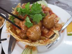 雀巢筑顶-莲华素食府