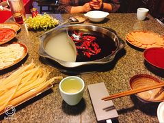 -佬革命主题火锅(玉沙路店)