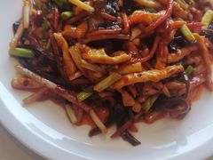 鱼香肉丝-辣婆婆(航天桥店)
