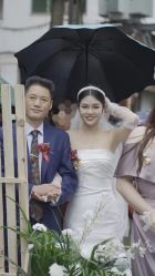 -Lady  Jane高端婚纱礼服馆