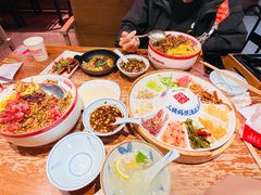 -怪噜范·老贵阳街头名小吃(鸿通城店)