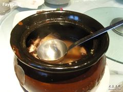 莲藕煨龙骨-鄱阳湖·江西小炒·瓦罐煨汤(五道口店)