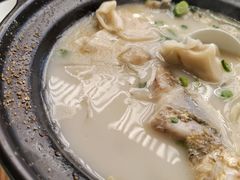 手工粉皮鲜黄鱼馄饨-苏小柳点心·手作小笼包(新街口分院店)
