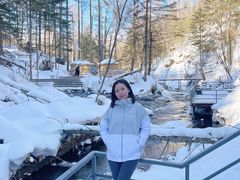 -峡谷浮石林景区