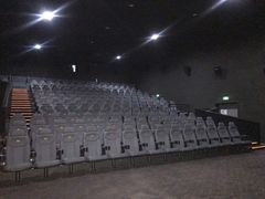 -SFC上影影城(新世界店)