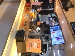 -麦当劳(海岸城店)