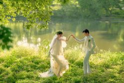 -雪中彩影婚纱摄影·微光艺术中心