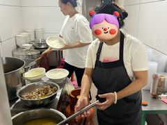 -文山荷鲜居(翠湖店)