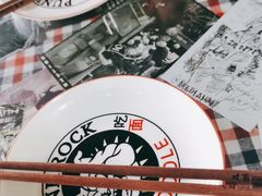 -鼓楼吃面·肉啃肉(南锣鼓巷店)