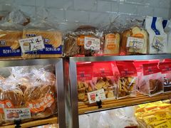 -苹果花园(龙漕路店)