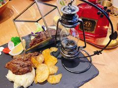 -秘密旅行Bonjour(黑金冠 江南西店)