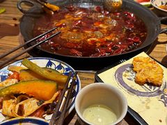 -旧街市鲜货老火锅(大光路店)