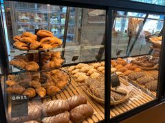 -Dough&Joe团憩(瑞虹天地月亮湾店)