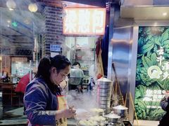 -梁憨包(南岸回龙湾店)