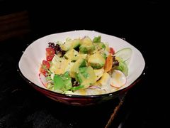 牛油果味增沙律-小十料理(新城店)