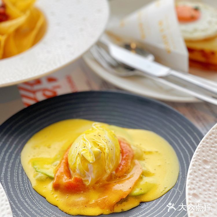 外滩探店|江景餐厅天花板我找到了！ 