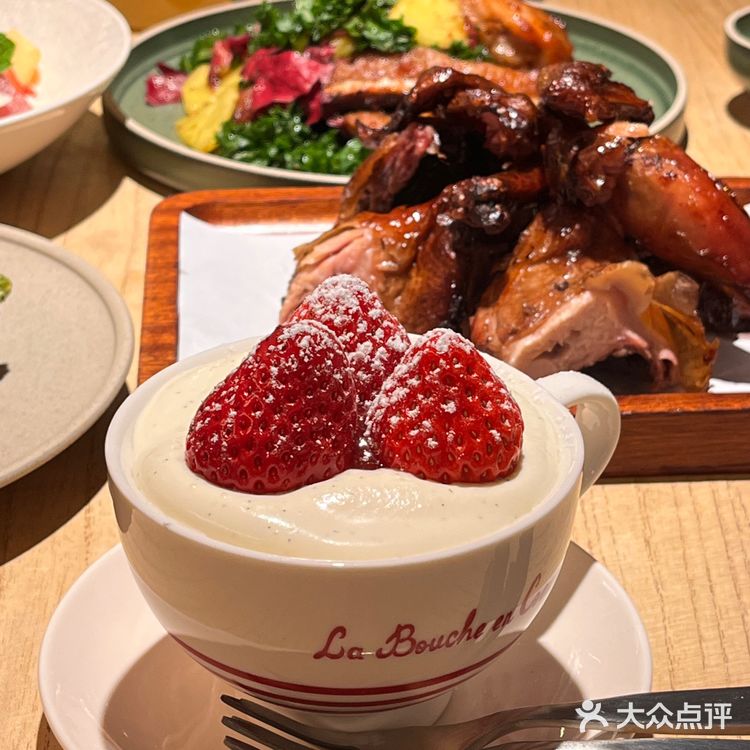 5G过圣诞！！武汉超有氛围感的圣诞餐厅🎄🤶