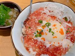 双层金枪鱼腩泥温泉蛋盖饭-沼津港渔市(宏伊国际广场店)