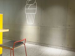 -麦当劳(中山公园龙之梦店)