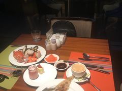 -岷山饭店-芝芝自助餐厅