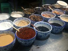 -八一路好吃街(雨田商务大厦店)