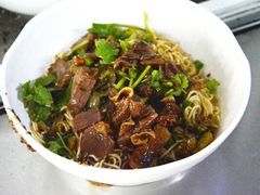 -阿阳牛腩腌面店