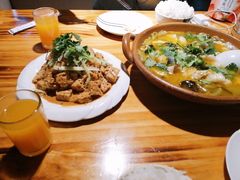 -东家小院金汤酸菜鱼(南阳路店)