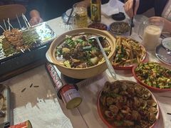 -海盗船. 龙虾烧烤. 酒馆