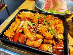 -青瓦炭韩潮烤肉(花园道店)