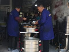 自助取餐区-大兴街扣碗包子馆