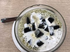 椰香西米凉粉-佰搭果·广式茶餐厅(西华路店)