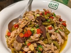 -费大厨辣椒炒肉(太平老街店)