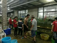 -钱大妈海鲜饭店(保利林语店)