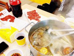 -牛缘村·贵州黄牛肉火锅(西善桥店)