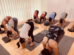 -Peach Yoga桃桃瑜伽塑形馆