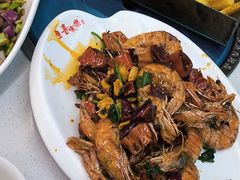 -老东镇啤酒屋海鲜加工·蒸汽海鲜·海鲜烧烤(台东店)