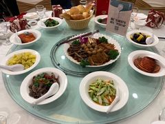 -山明水秀大饭店