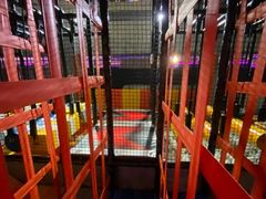 -嗨翻Hi-Fun竞技主题乐园·蹦床亲子生日轰趴(国光1937店)