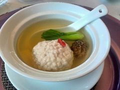 一品白玉狮子头-君来湖滨饭店·渔餐厅
