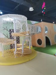 -塔塔王国·主题儿童游乐园(奥城商业广场店)