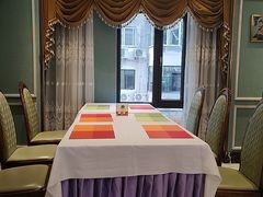 -艾尼巴億餐厅 Aini Bayi Restaurant(曲阳路店)