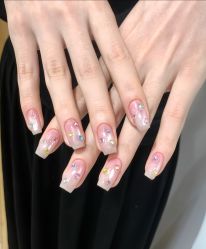 -桃色美甲沙龙