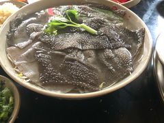 -茅草房·河畔园林火锅