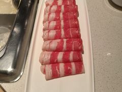 -海底捞火锅鲜切牛肉主题店(长寿路店)