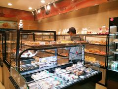 面包甜点陈列柜-85度C(上海兰溪二店)
