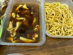 -六姑龟苓膏糖水卤水店