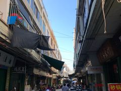 -滑记海鲜饭店·老字号(海鲜街店)