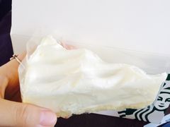 -星巴克(南京南站北夹层店)