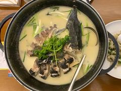 雪菜焖鲟龙鱼-双子楼大酒店(城开国际写字楼店)